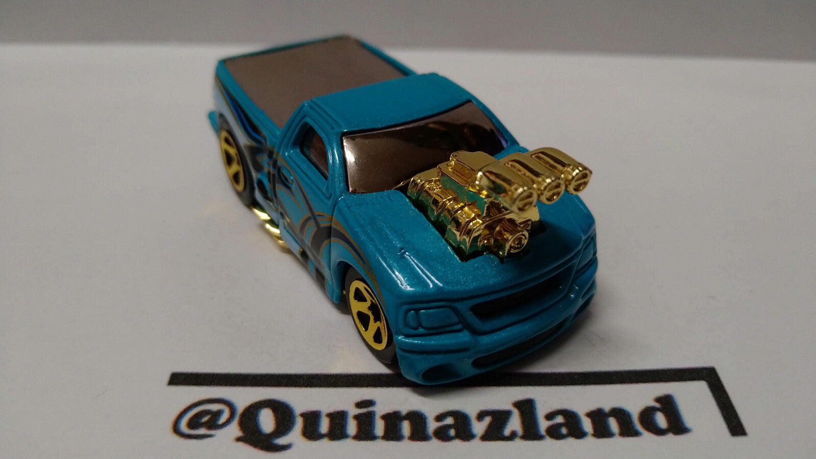Hot Wheels 2006 multipack  Ford lightning  (A22)