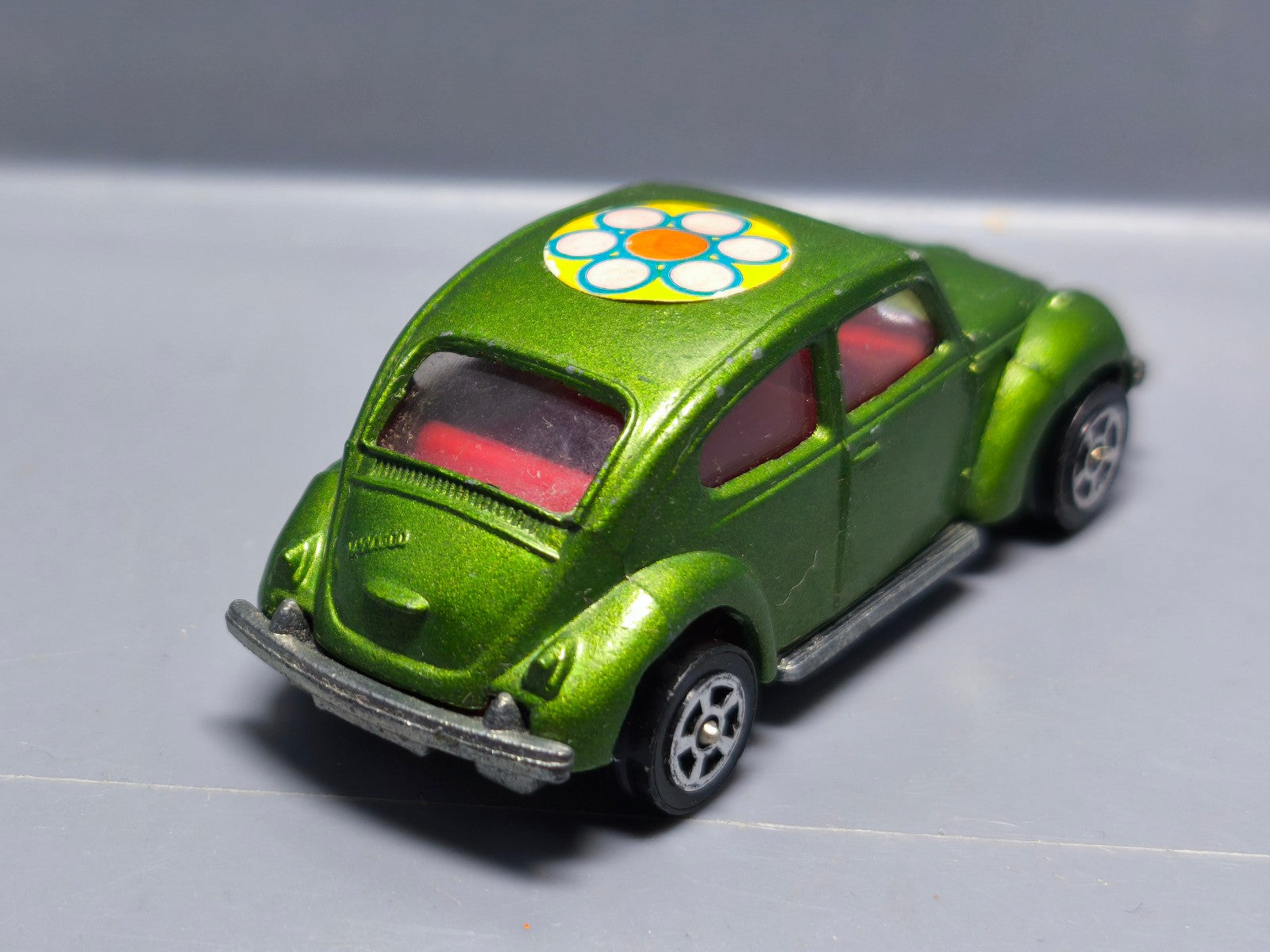 Corgi juniors Wizzwheels  Volkswagen 1300 version verte foncée   (A05)