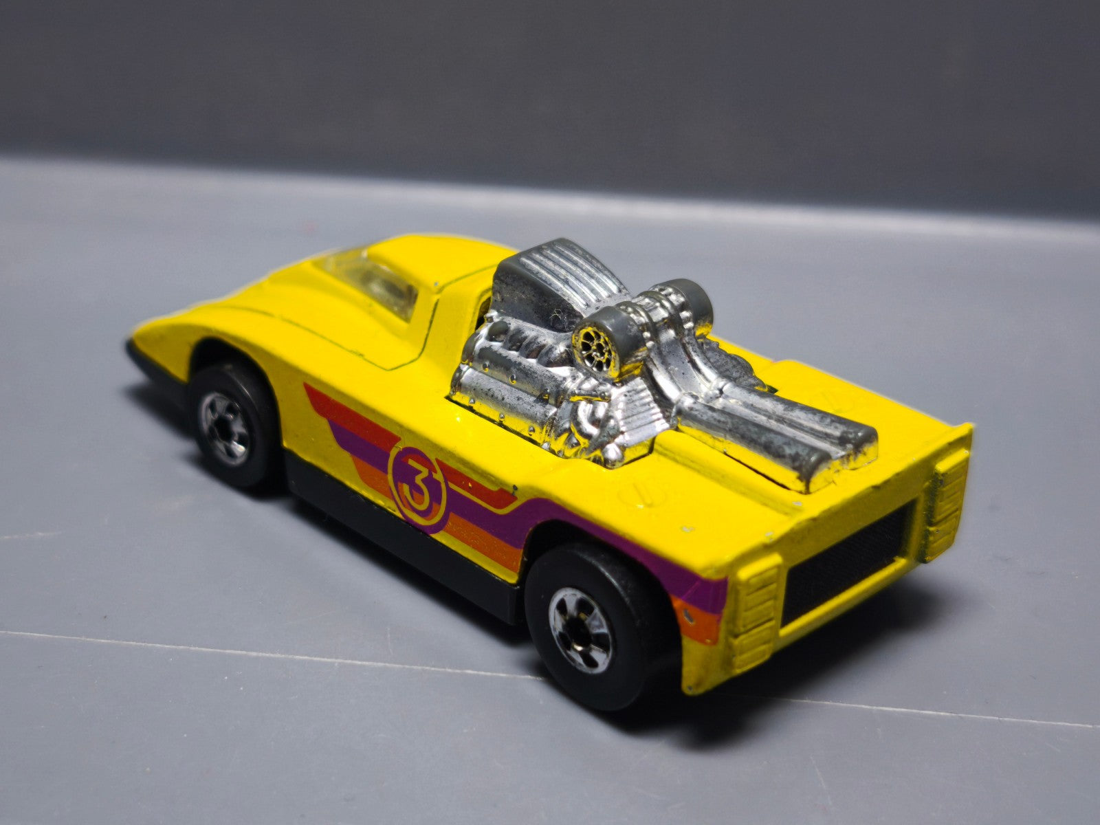 Hot Wheels 1981 flying customs  Cannonade version BW jaune citron  (A25)