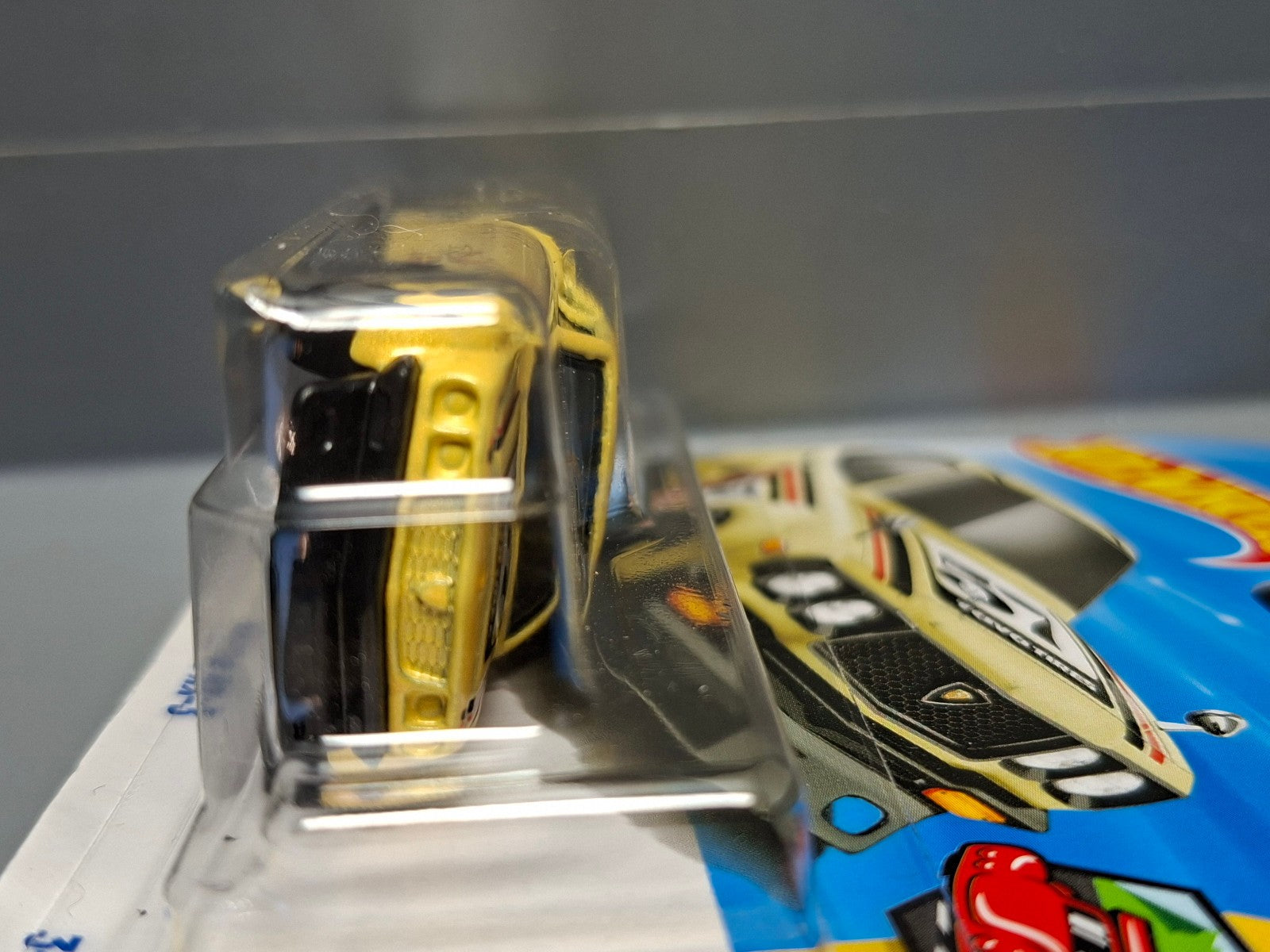 Hot Wheels Mazda RX-3   2025-243  (NP03)