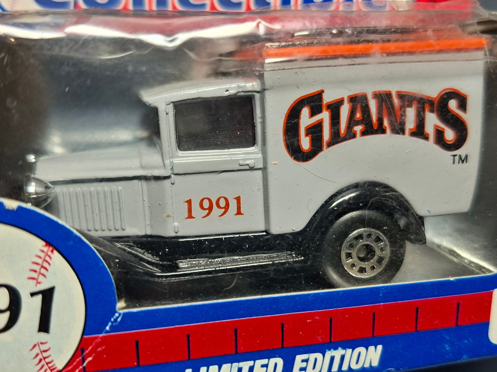 Matchbox Team Collectible 1991 Ford model A Delivery San Francisco Giant  (CP13)