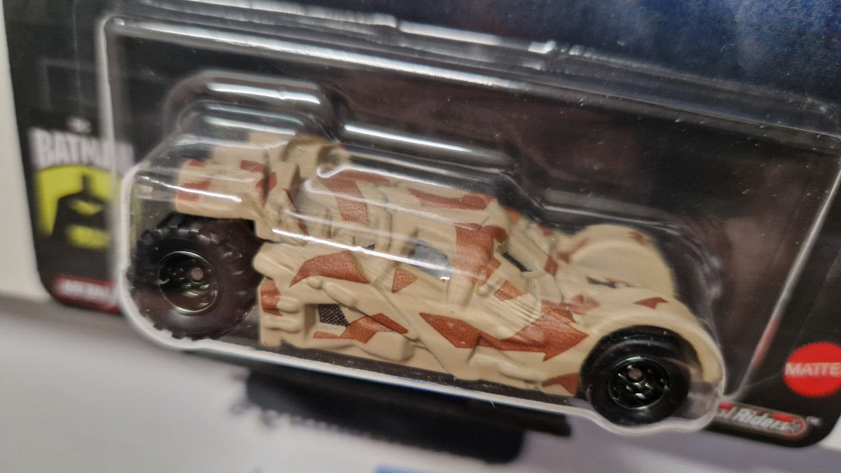 Hot Wheels 2024 pop culture Batman  THE DARK KNIGHT BATMOBILE (NG38)