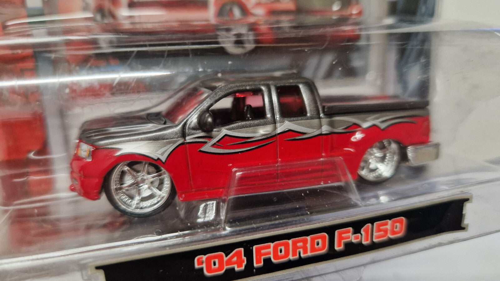 Maisto G-Ridez 04 Ford F-150    (NG20)