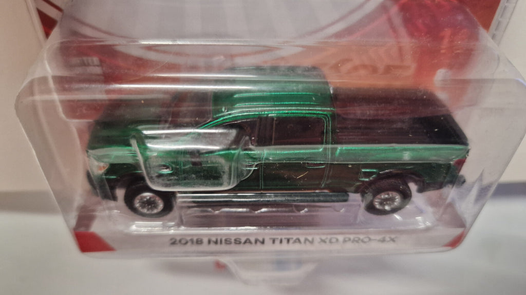 Greenlight Tokyo Torque 2018 Nissan Titan XD Pro-4X Green Wheels Chase (NG79)