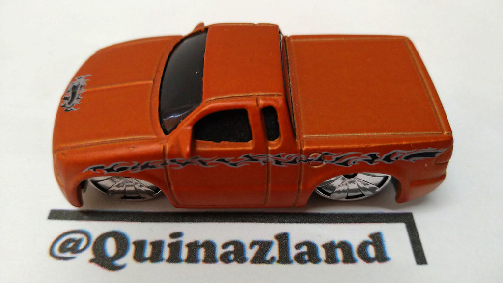 Hot Wheels Chevy s-10 2005-120  (A37)