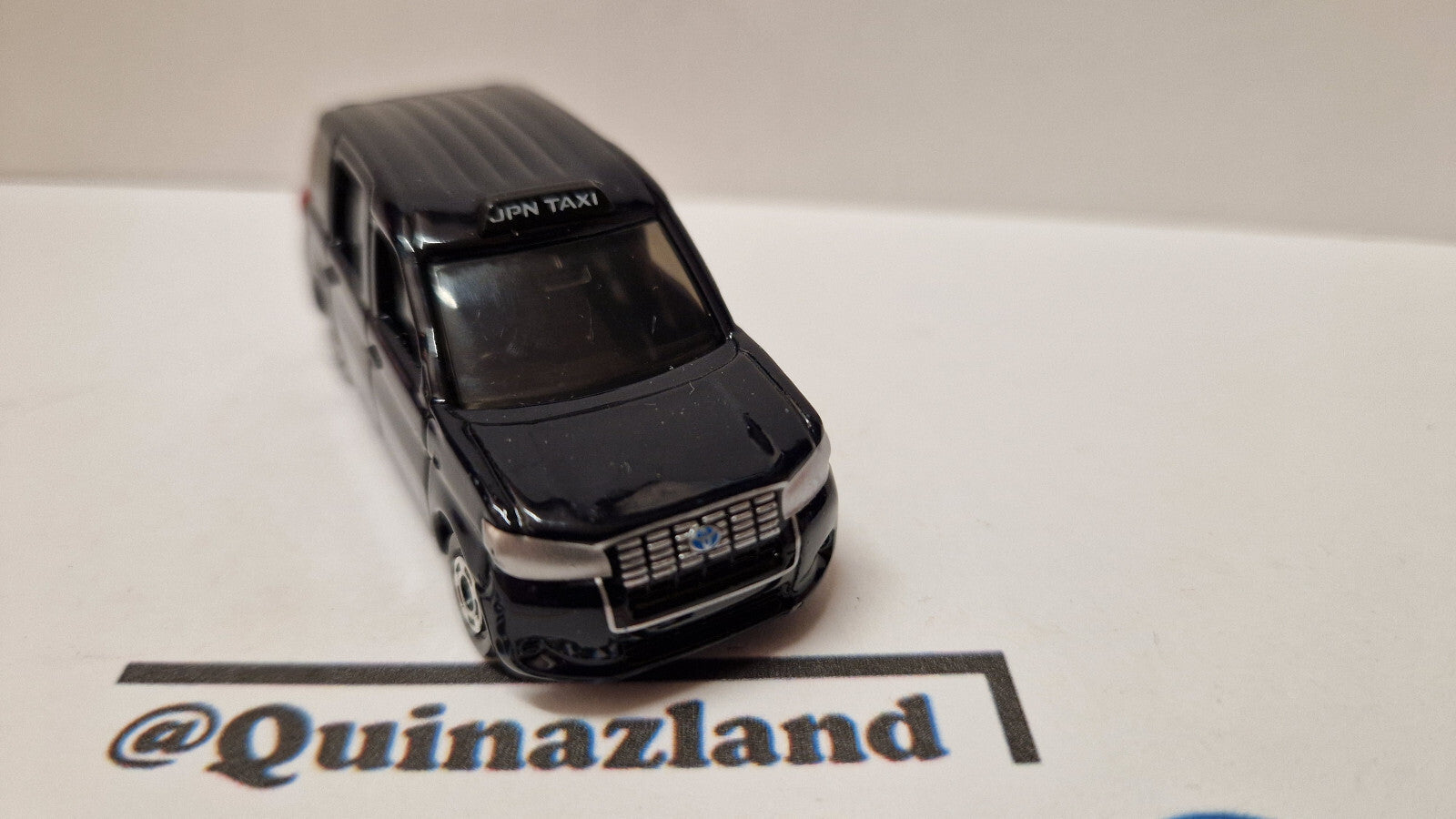 Tomica 2019 regular Toyota JPN taxi 1/62 (CP05)