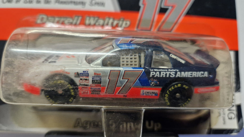 Revell 1/64 Darrell Waltrip 25th anniversary  Chevrolet monte carlo   (NG16)