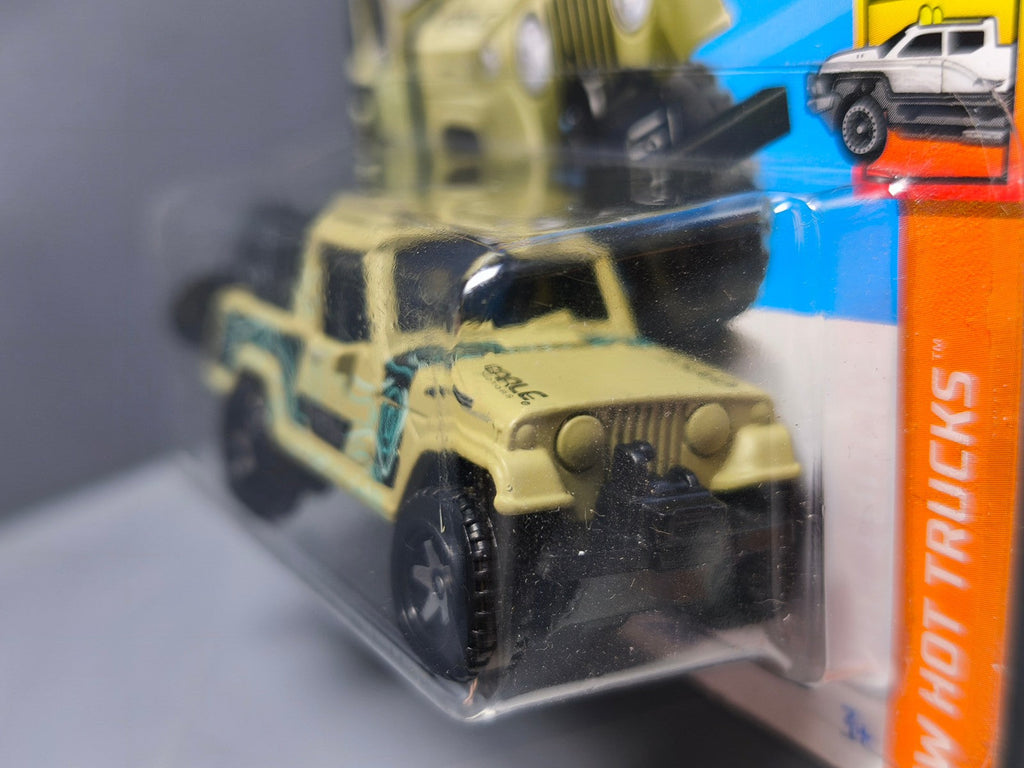 Hot Wheels 67 jeepster commando 2023-094  (NP26)
