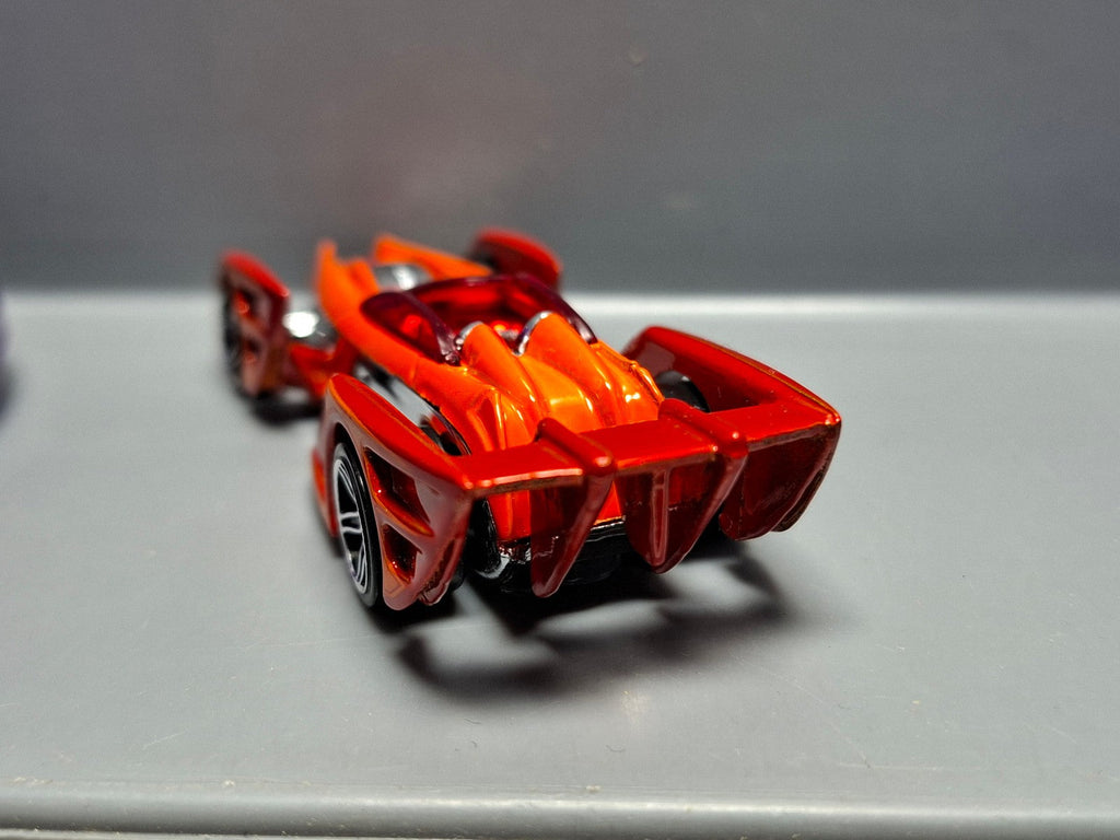 Hot Wheels 2008 egg hunt easter speedsters Shredster  (NG34)