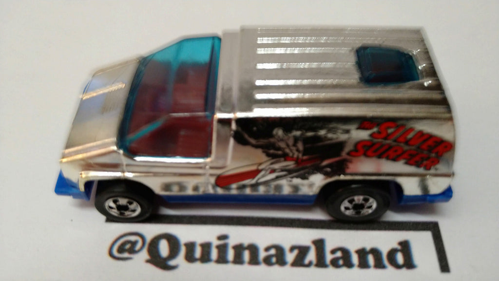 Hot Wheels 1981 the heroes Silver surfer  (A11)