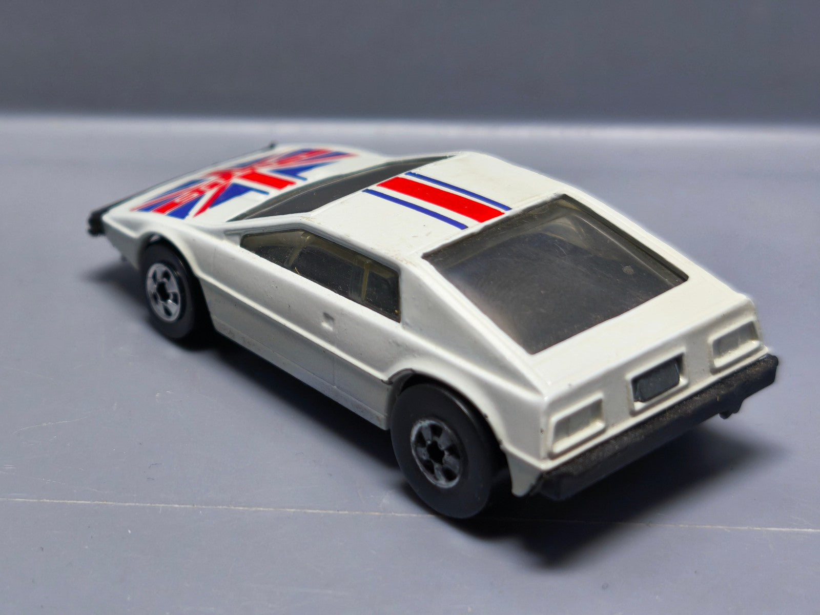 Hot Wheels LEO Royal flash 1988 speed fleet india (A12)