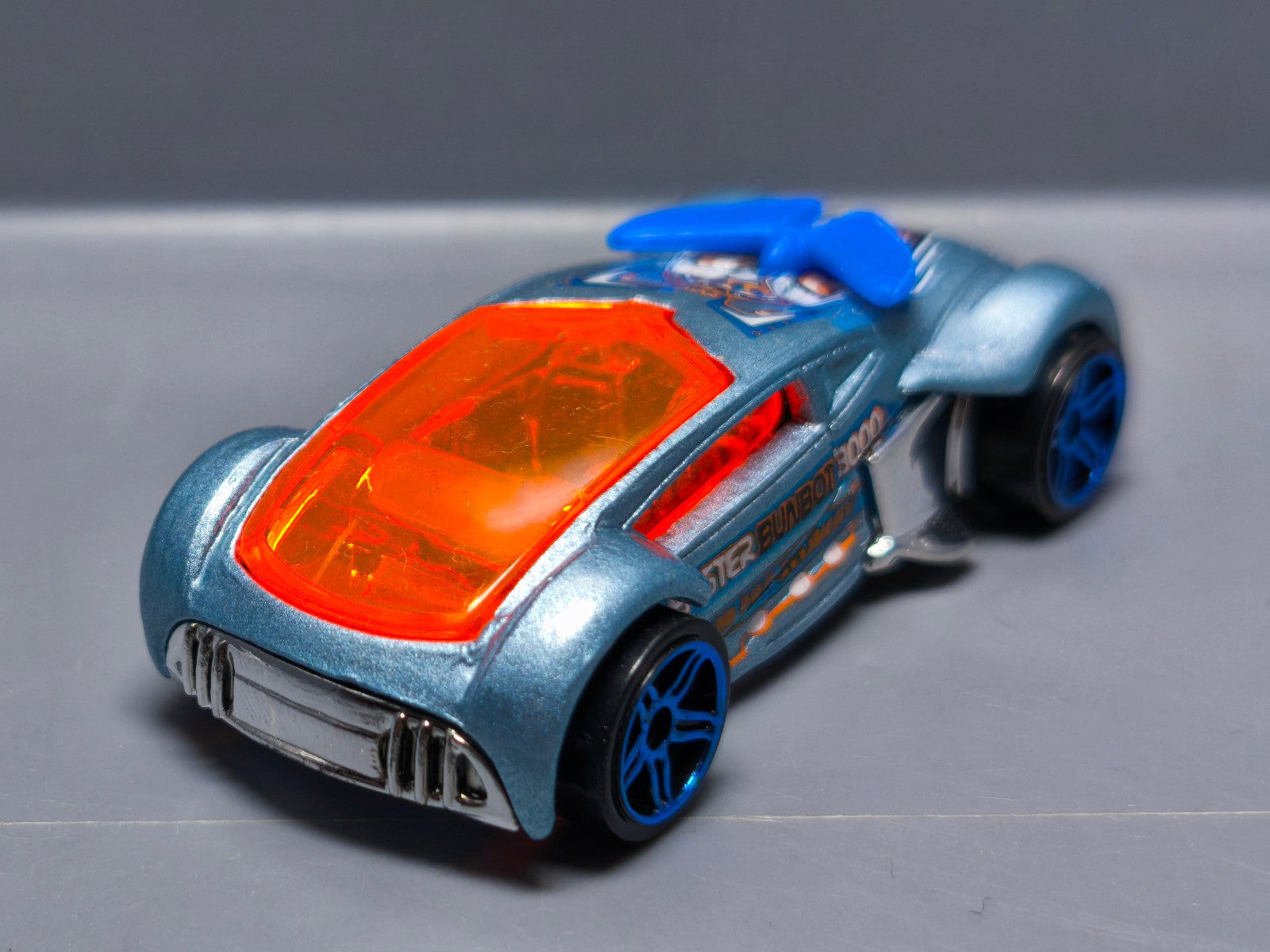Hot Wheels Phantom Racer Easter Egg-Clusive (A05)