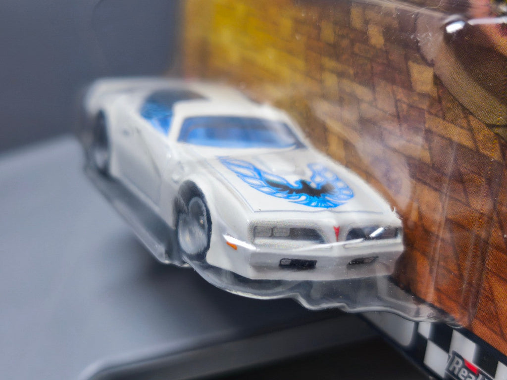 Hot Wheels 2025 Boulevard '77 Pontiac Firebird TA (NG50)