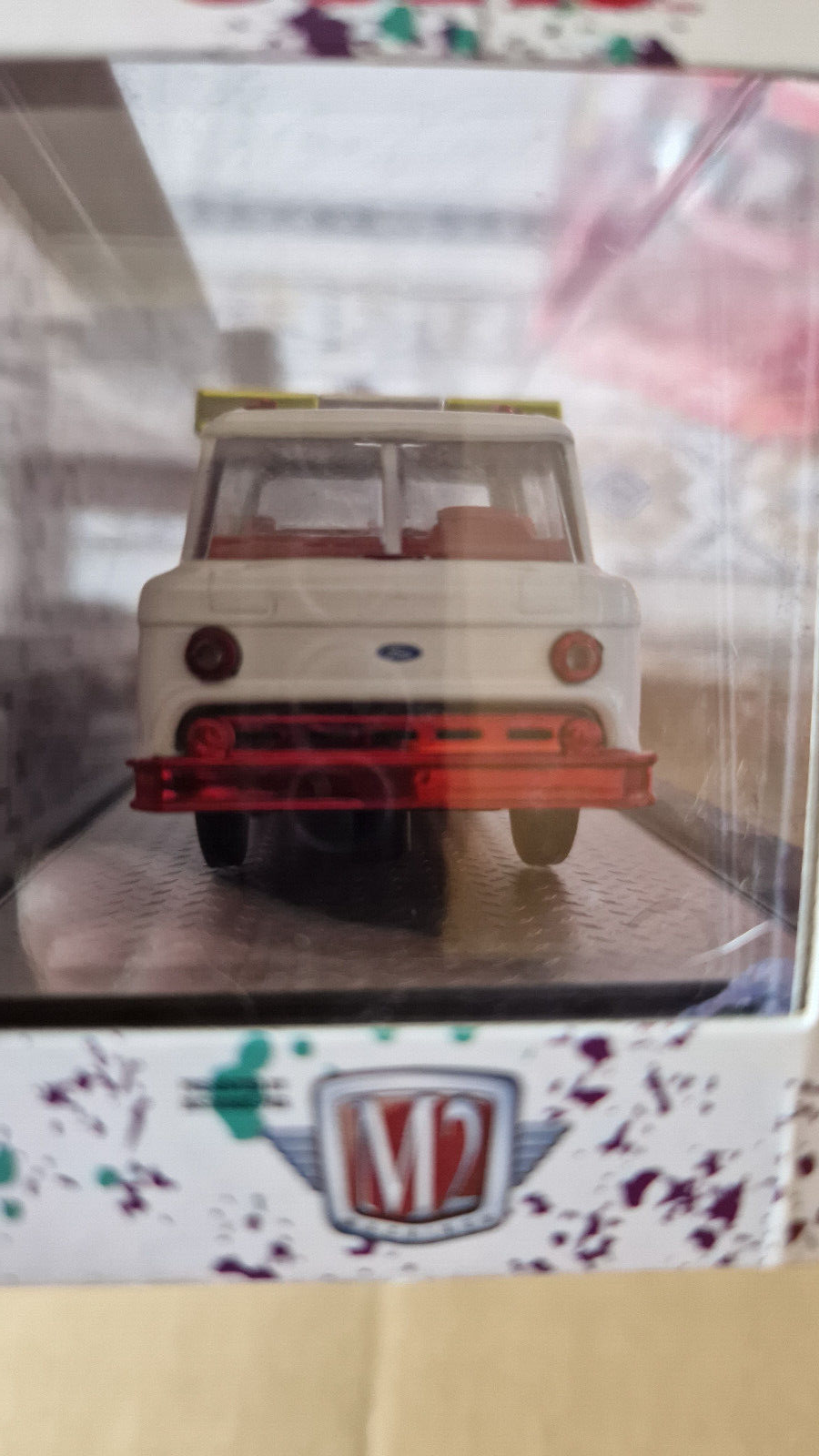 M2 Machines Chase Coca Cola 1990 Ford C-8000 & 1990 Ford Mustang GT (C10)