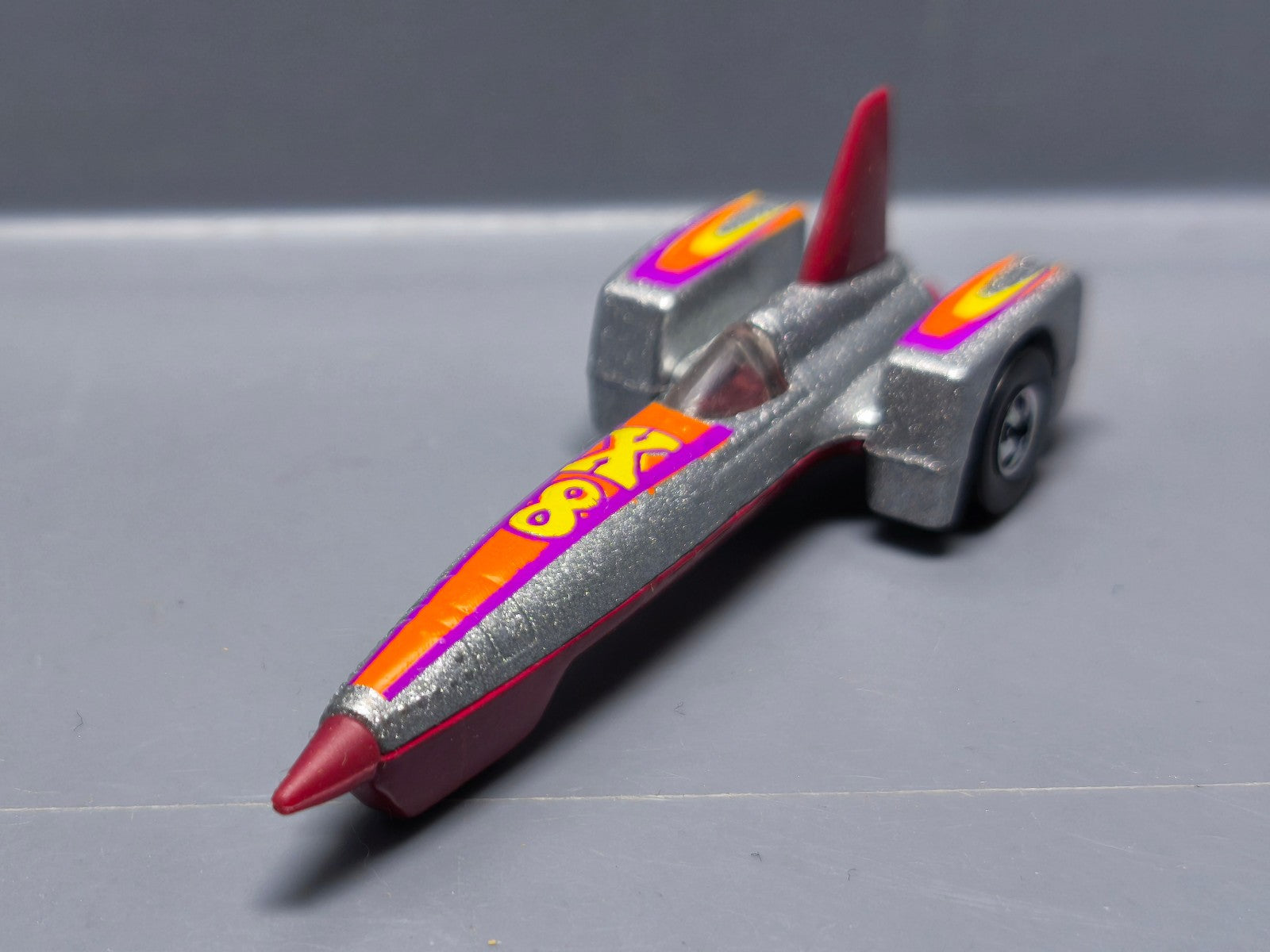 Hot Wheels 1985 Tricar X8 (A05)
