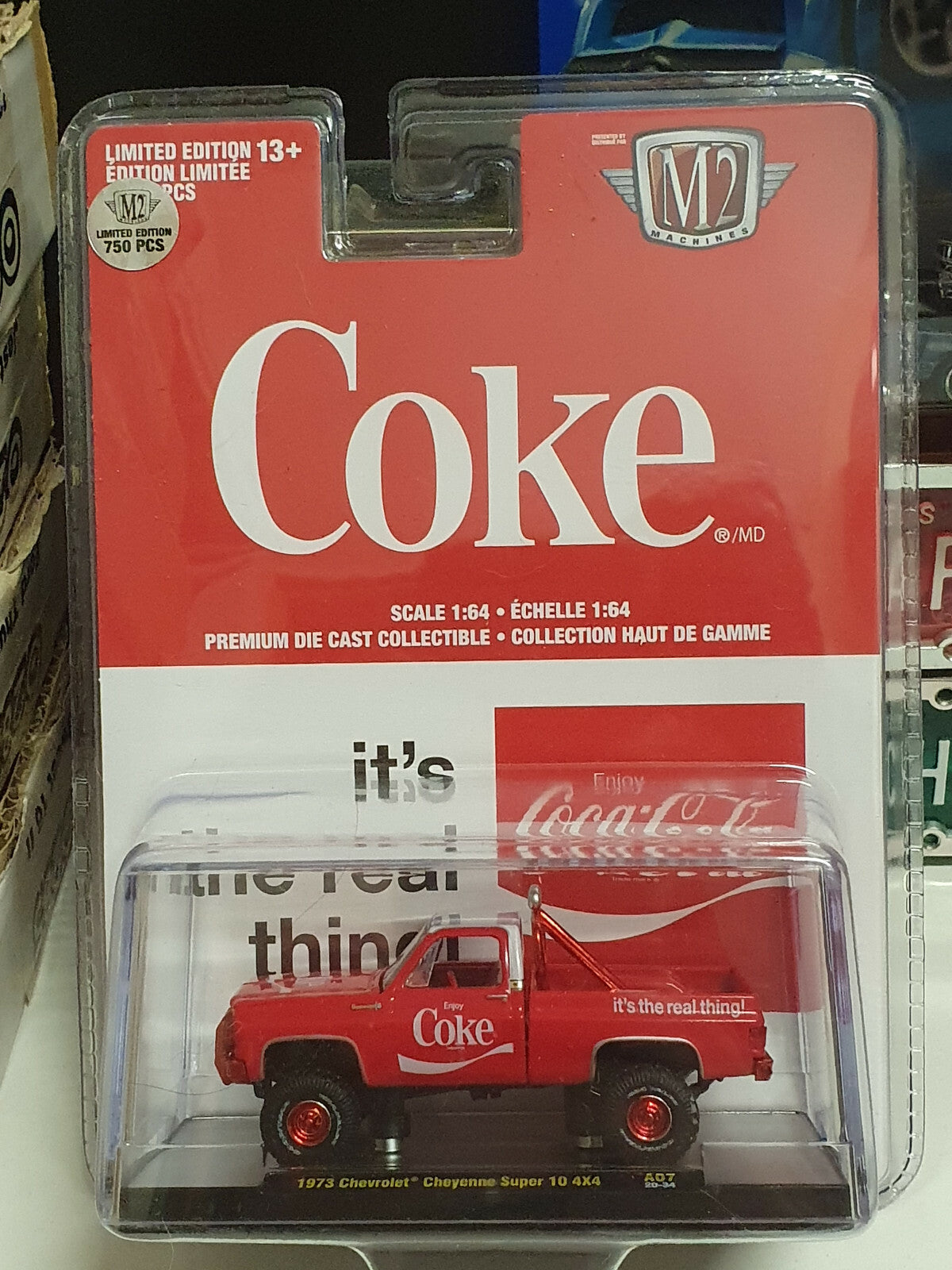M2 Machines Coca Cola Chase Coke 1973 Chevrolet Cheyenne Super 10 4X4 (NG04)