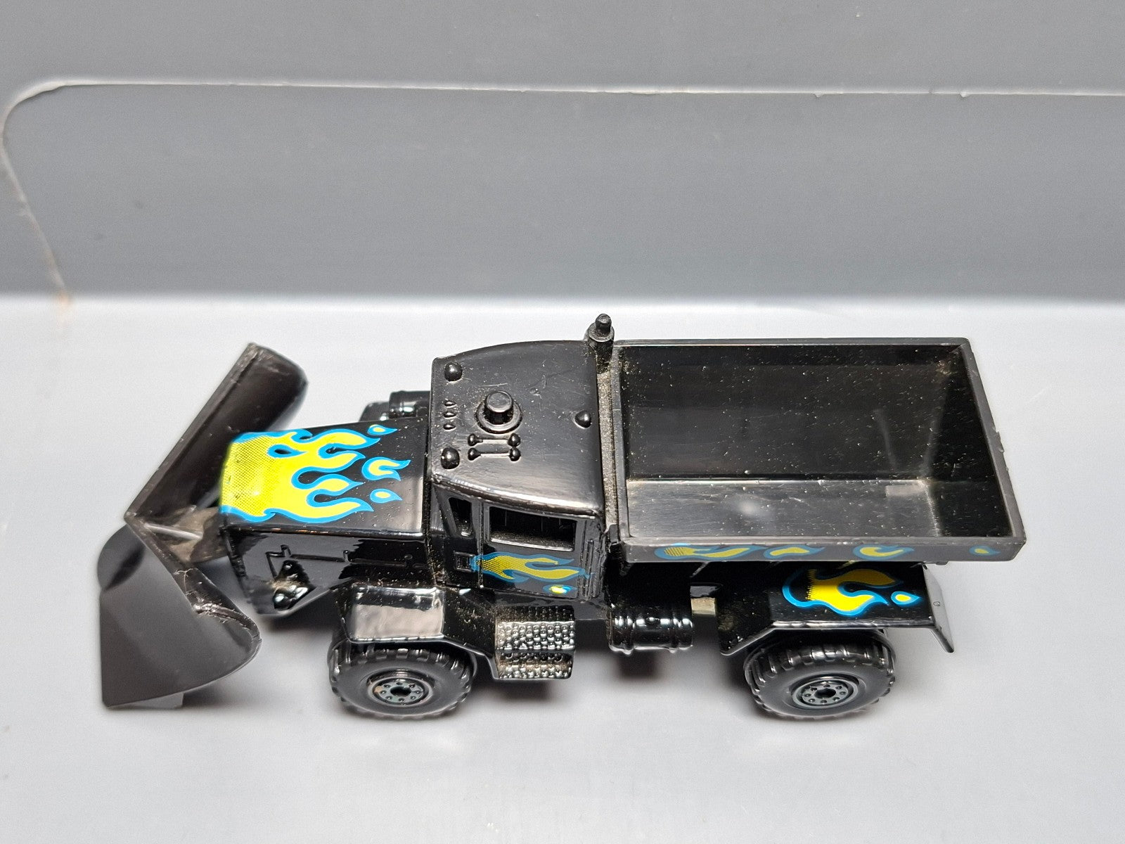 Hot Wheels Oshkosh snowplow version jantes chromes noires 1996-387  (CP04)