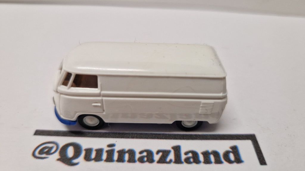 Brekina 1/87 Volkswagen T1 burgerbrau  (A06)
