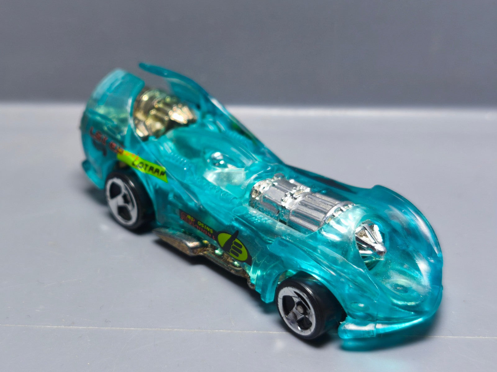 Hot Wheels Power rocket 2000 multipack  (A36)