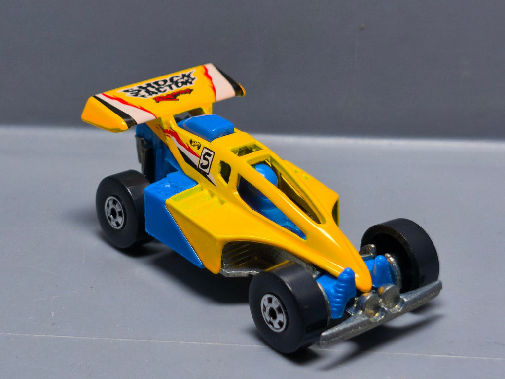 Hot Wheels Shock factor 1996-700  (A39)