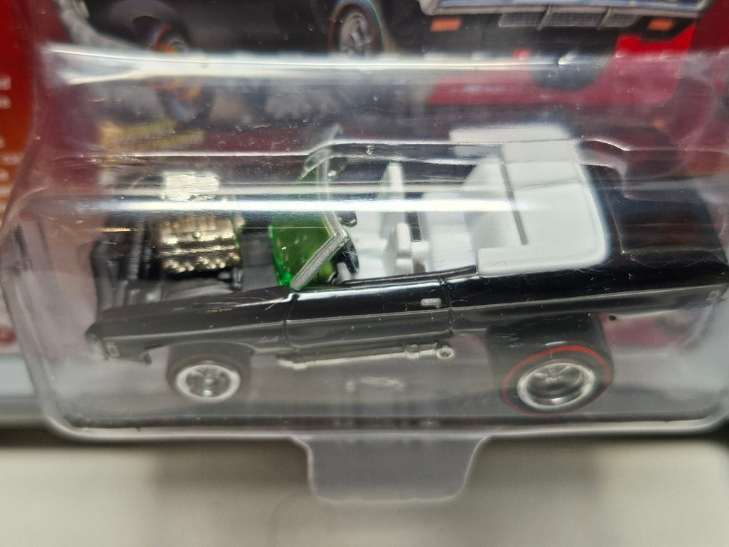 Johnny  Lightning Street Freaks Zingers 1969 Chevy Impala Convertible (NG33)