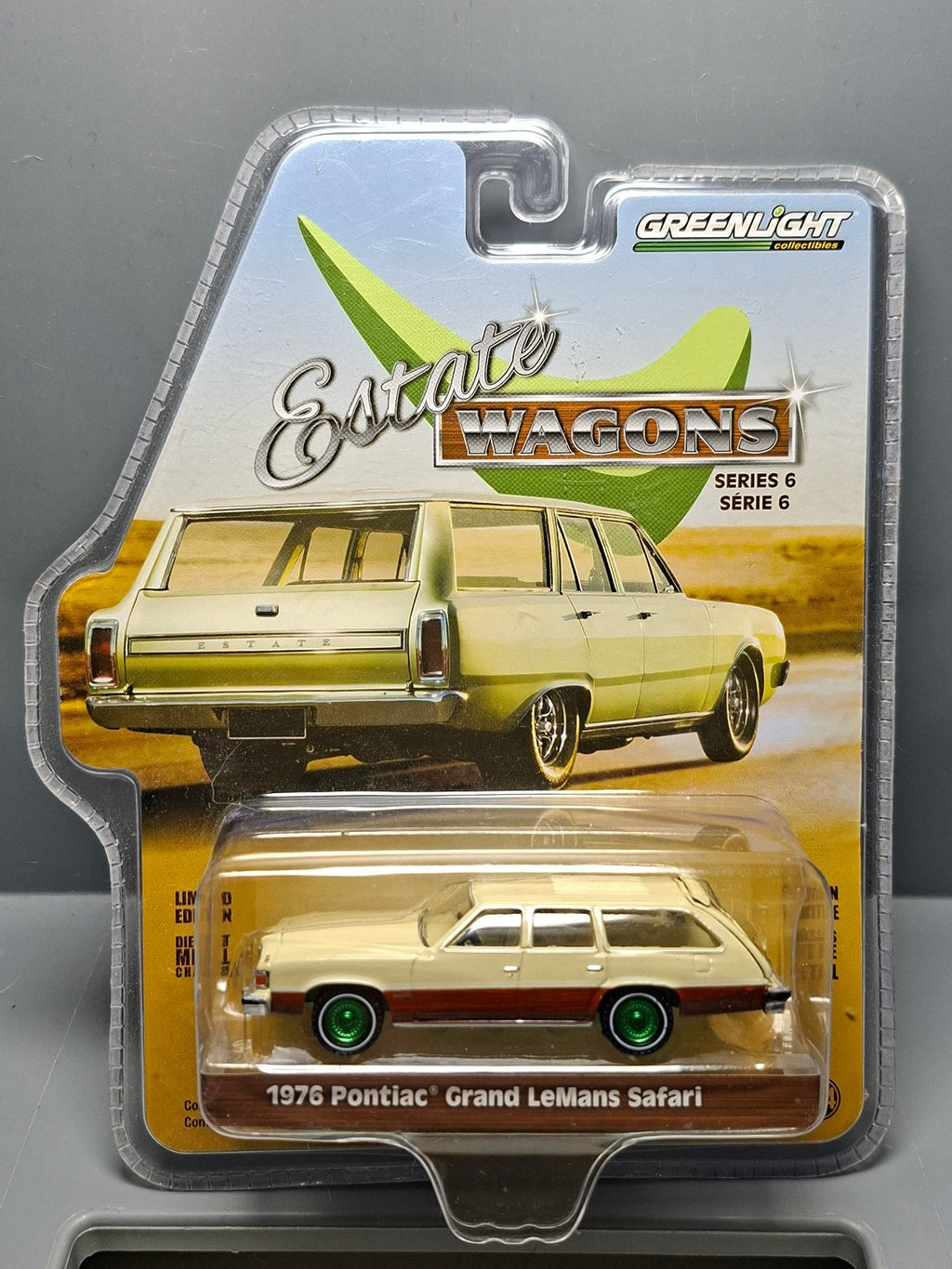 Greenlight Estate Wagons '76 Pontiac  leMans Safari Chase Green Wheels (NG23)