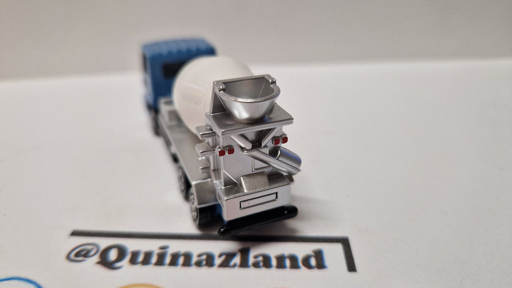 Tomica 2007 regular Nissan diesel quon mixer (CP06)