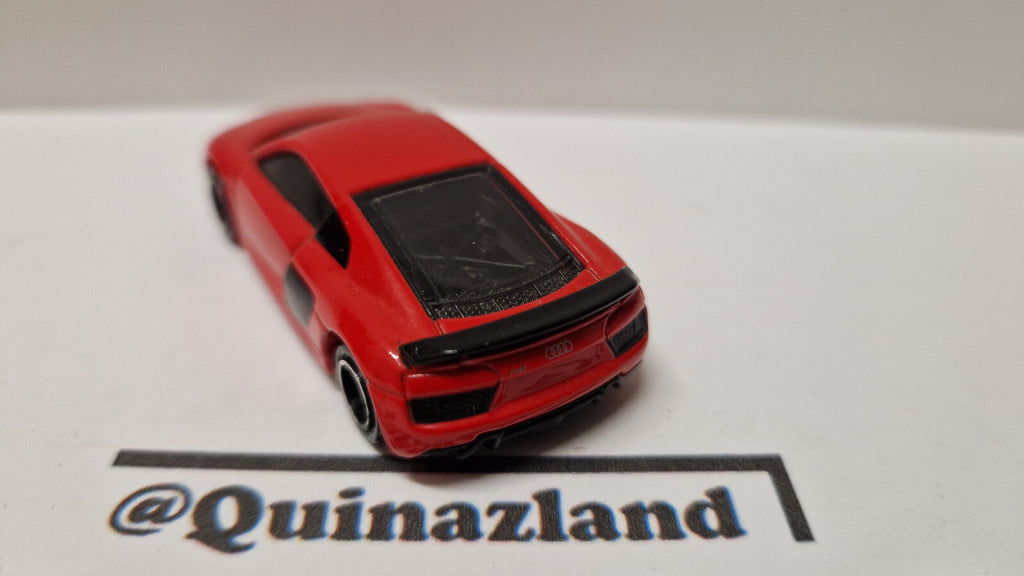 Tomica 2022 regular Audi r8 1/62 ⚠️ manque un peu de chrome sur les jante (CP05)