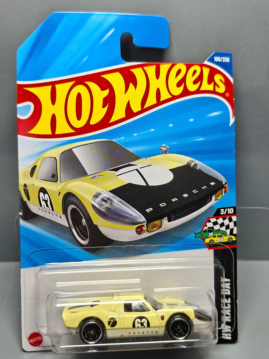 Hot Wheels Porsche 904 carrera GTS    2025-054 (NP10)