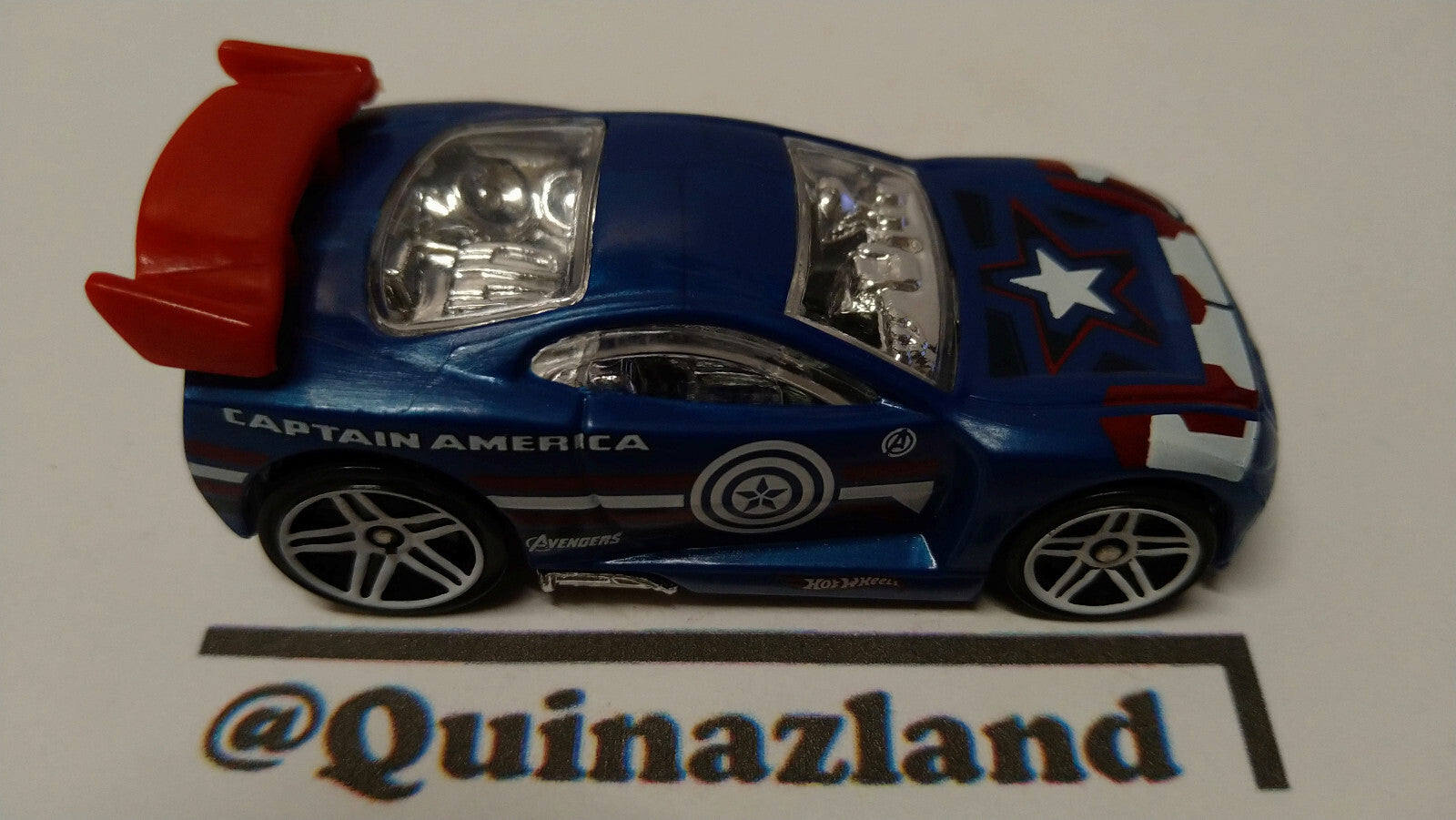 Hot Wheels 2015 Avengers Power Rage (A10)