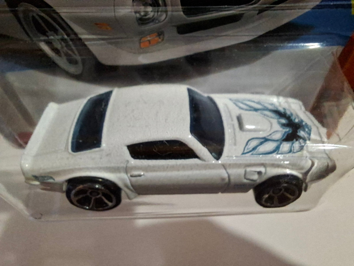 Hot Wheels '73 Pontiac Firebird  2025-230 (NP03)
