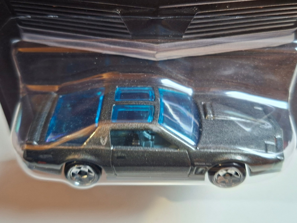 Hot Wheels 2026 Pontiac ’84 Pontiac Firebird (NP30)
