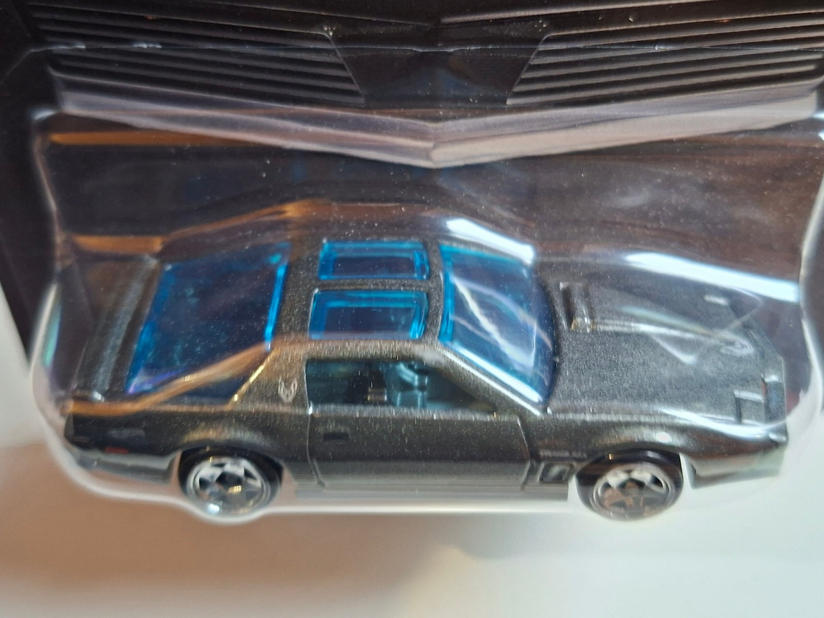Hot Wheels 2026 Pontiac ’84 Pontiac Firebird (NP30)