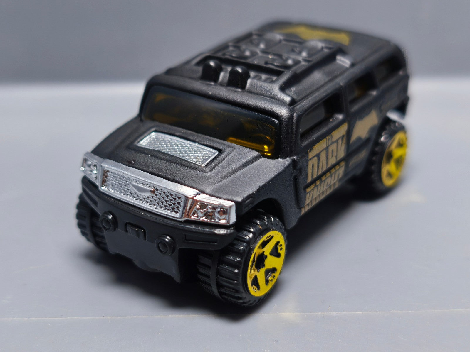 Hot Wheels Rockster exclusive Walmart 2016 batman vs superman (A01)