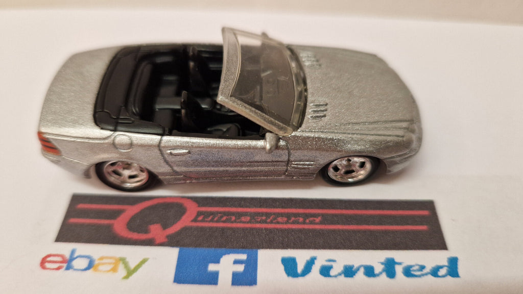 Hot Wheels 2004 affinity Mercedes SL55  (A15)