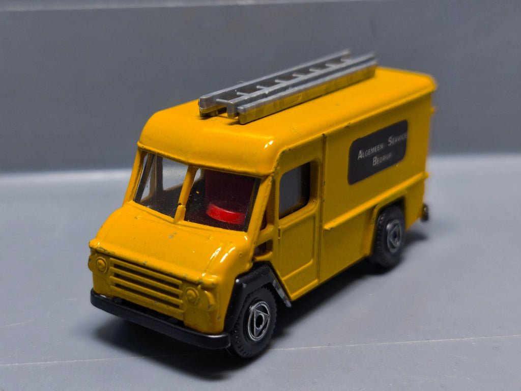 EFSI  Commer 302 (A23)