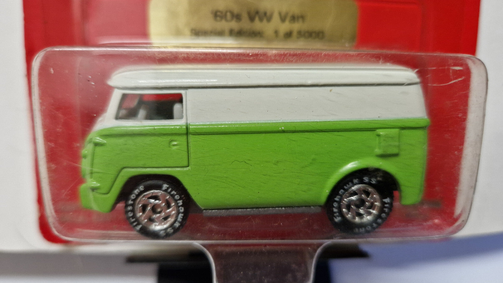 Johnny  Lightning Special edition '69s Volkswagen van  (NP21)
