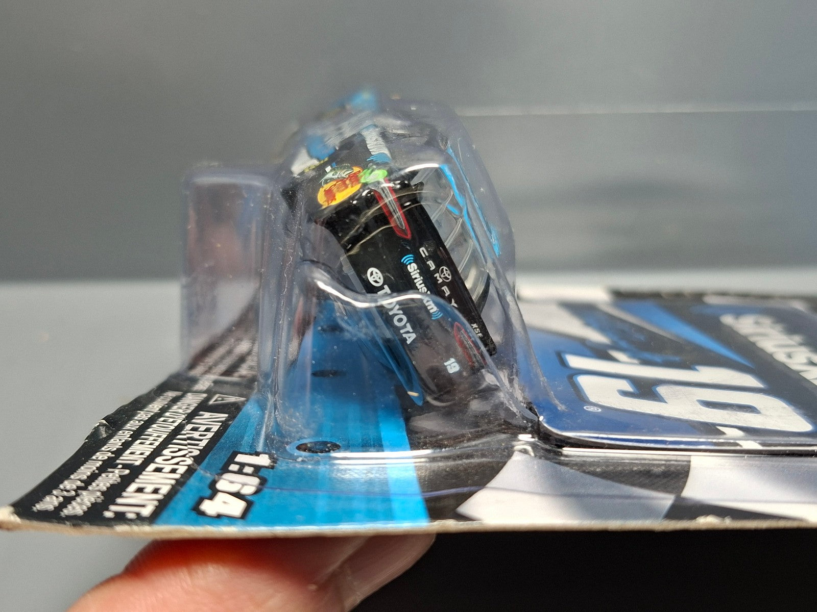 Lionel Racing 2019 wave 8 Toyota Camry Martin Truex junior Sirius XM    (NG19)