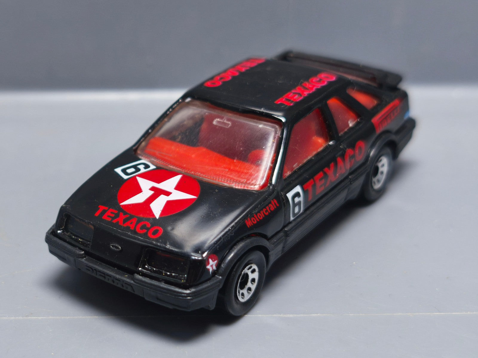 Matchbox Ford sierra XR4i Texaco (A24)