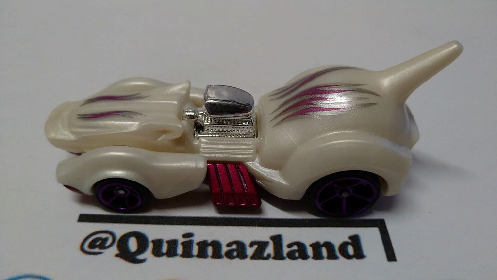 Hot Wheels Purrfect Speed 2017-123   (A21)