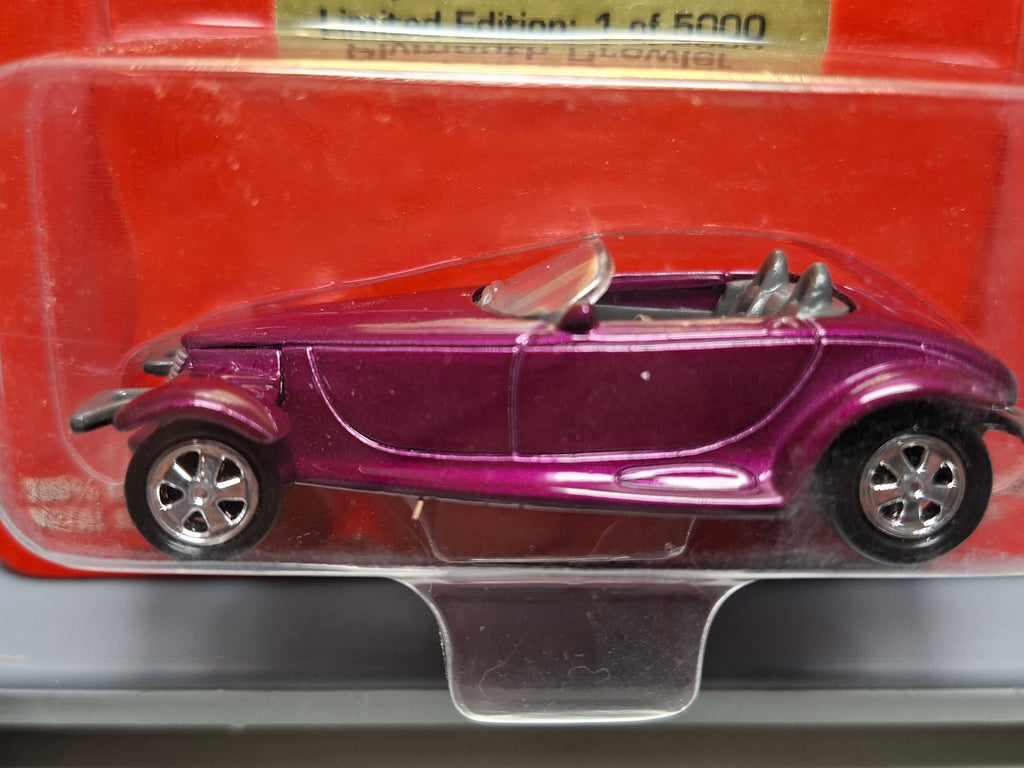 Johnny Lightning Spécial edition Plymouth prowler   (CP14)