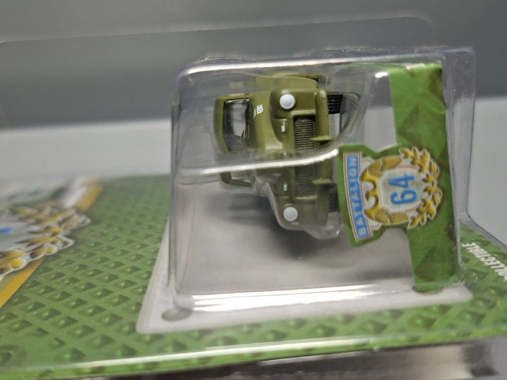 Greenlight Battalion 64 Series 4 1942 Ford Fordor Deluxe Army Staff Car  (NG29)