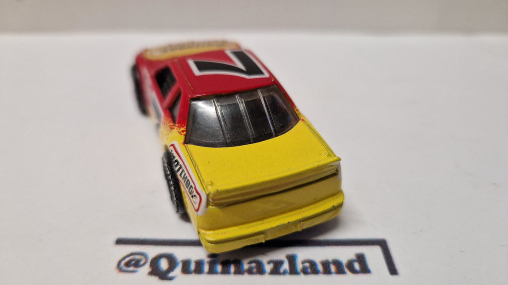 Matchbox 1992 NASCAR  Chevrolet lumina    (A33)