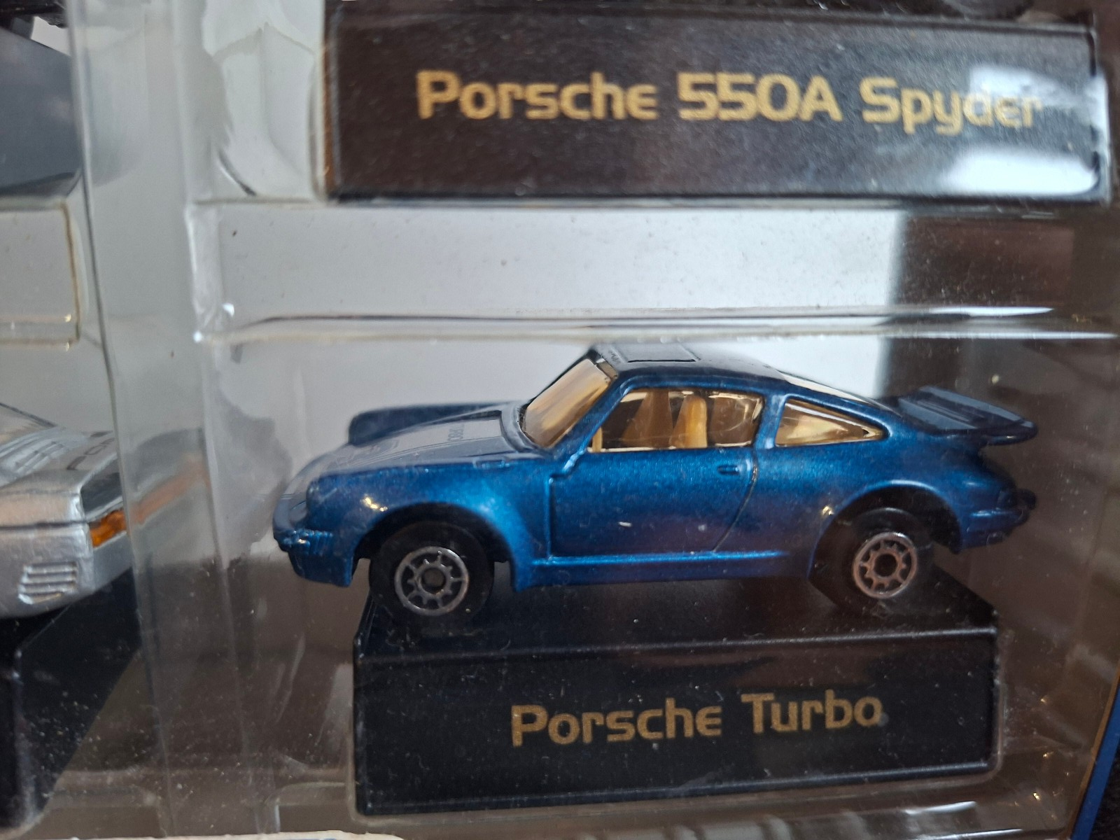 Maisto Pack Porsche    (C9)