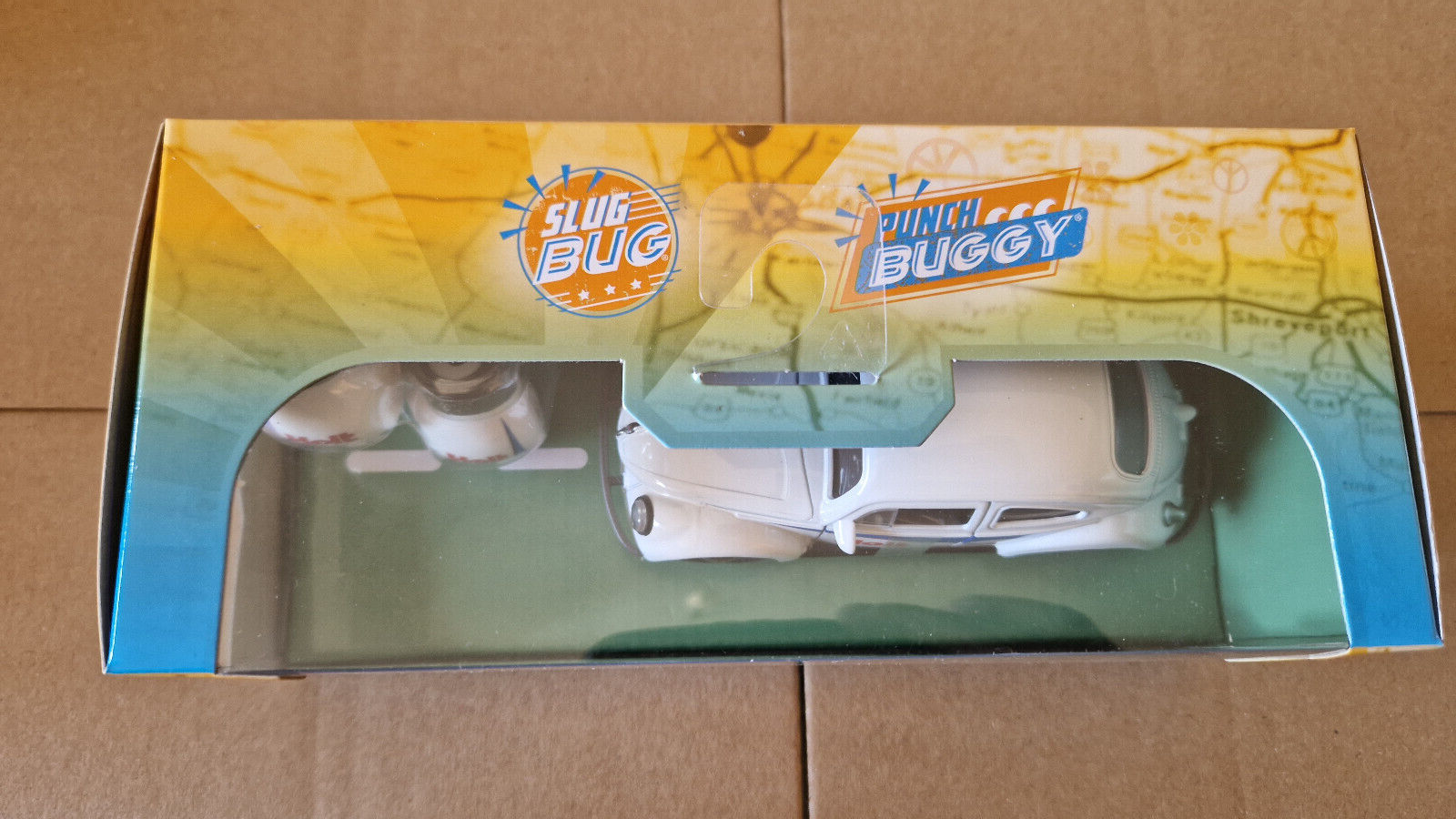 Jada Toys 1/32 Punch Buggy '59 Volkswagen  Beetle W/Gloves White  (ET)