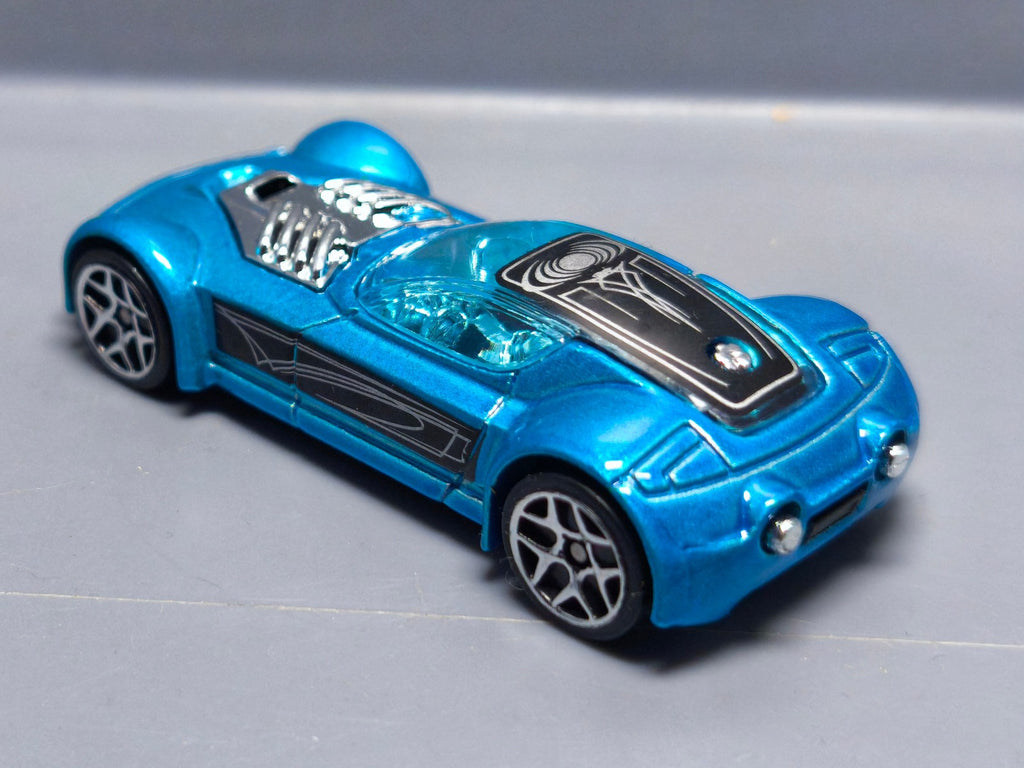 Hot Wheels Ballistik version malaysia 2003-107    (A03)