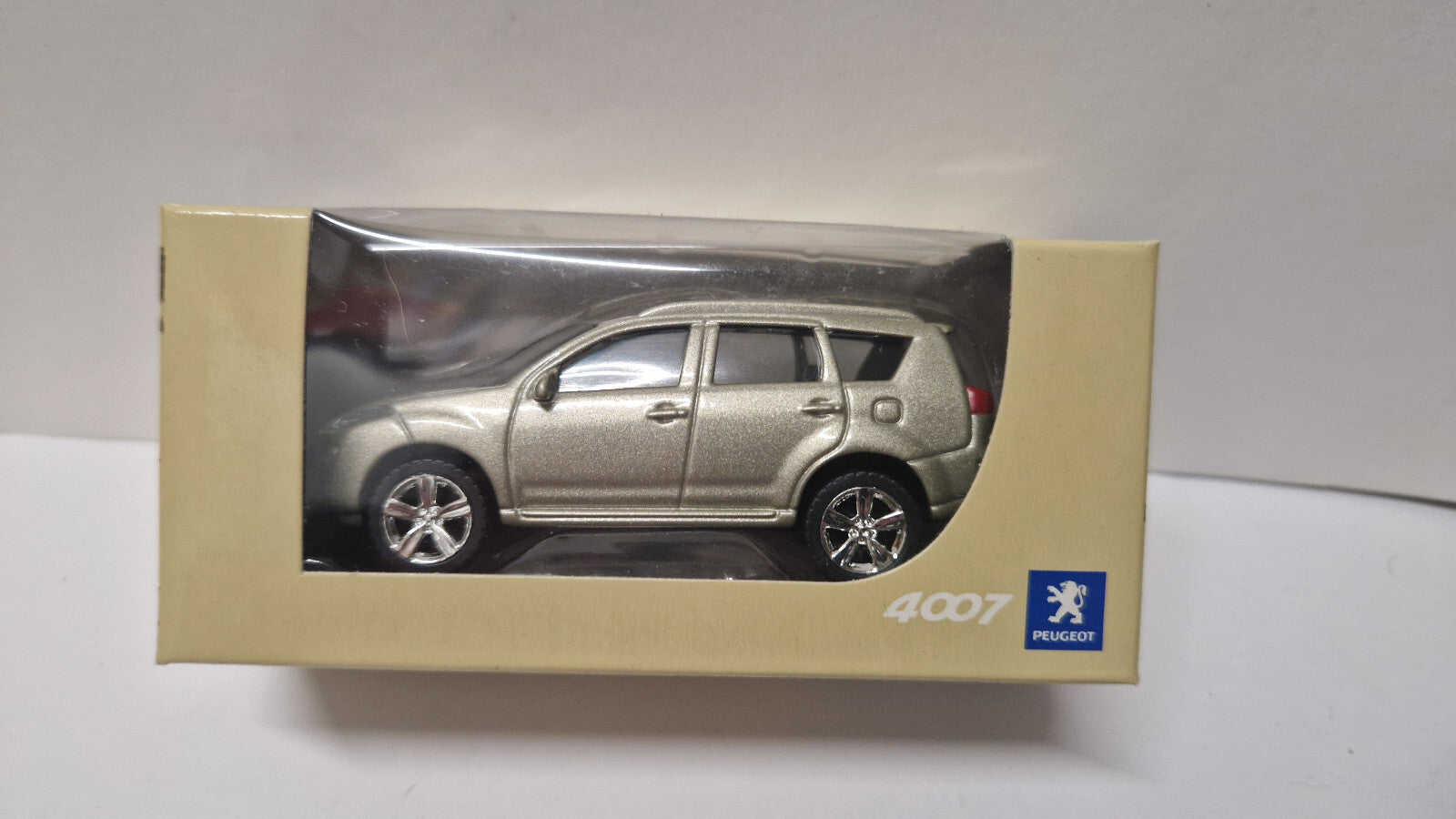 Norev Peugeot  4007   (CP12)