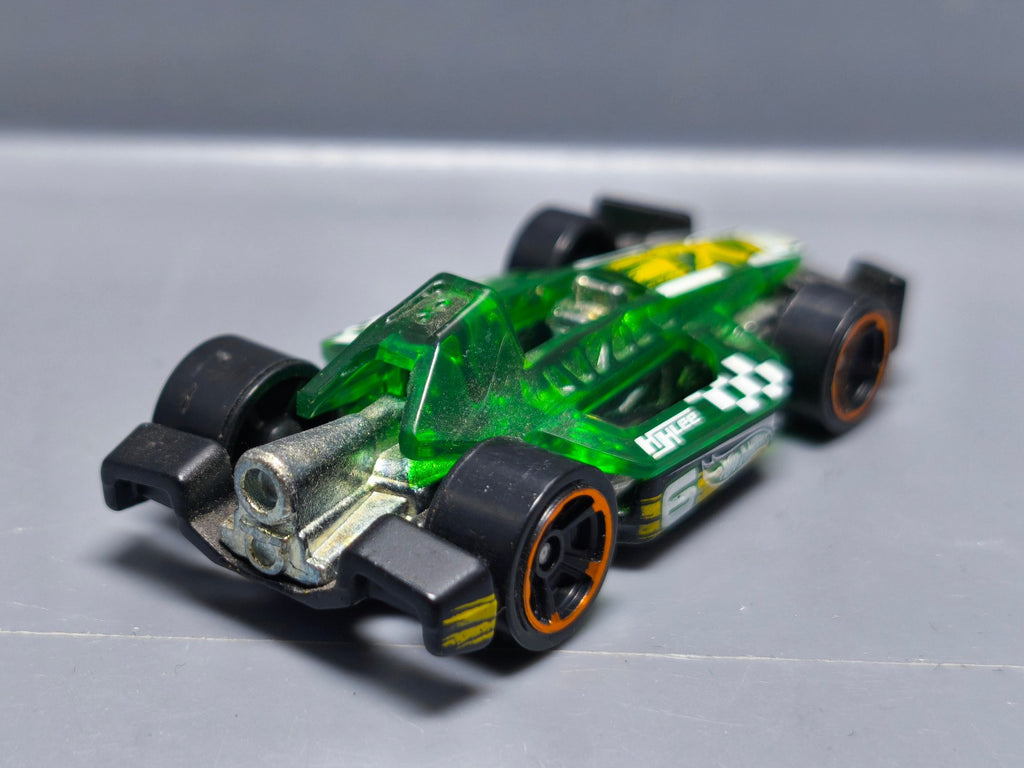 Hot Wheels Arrow dynamic 2014-162  (A38)
