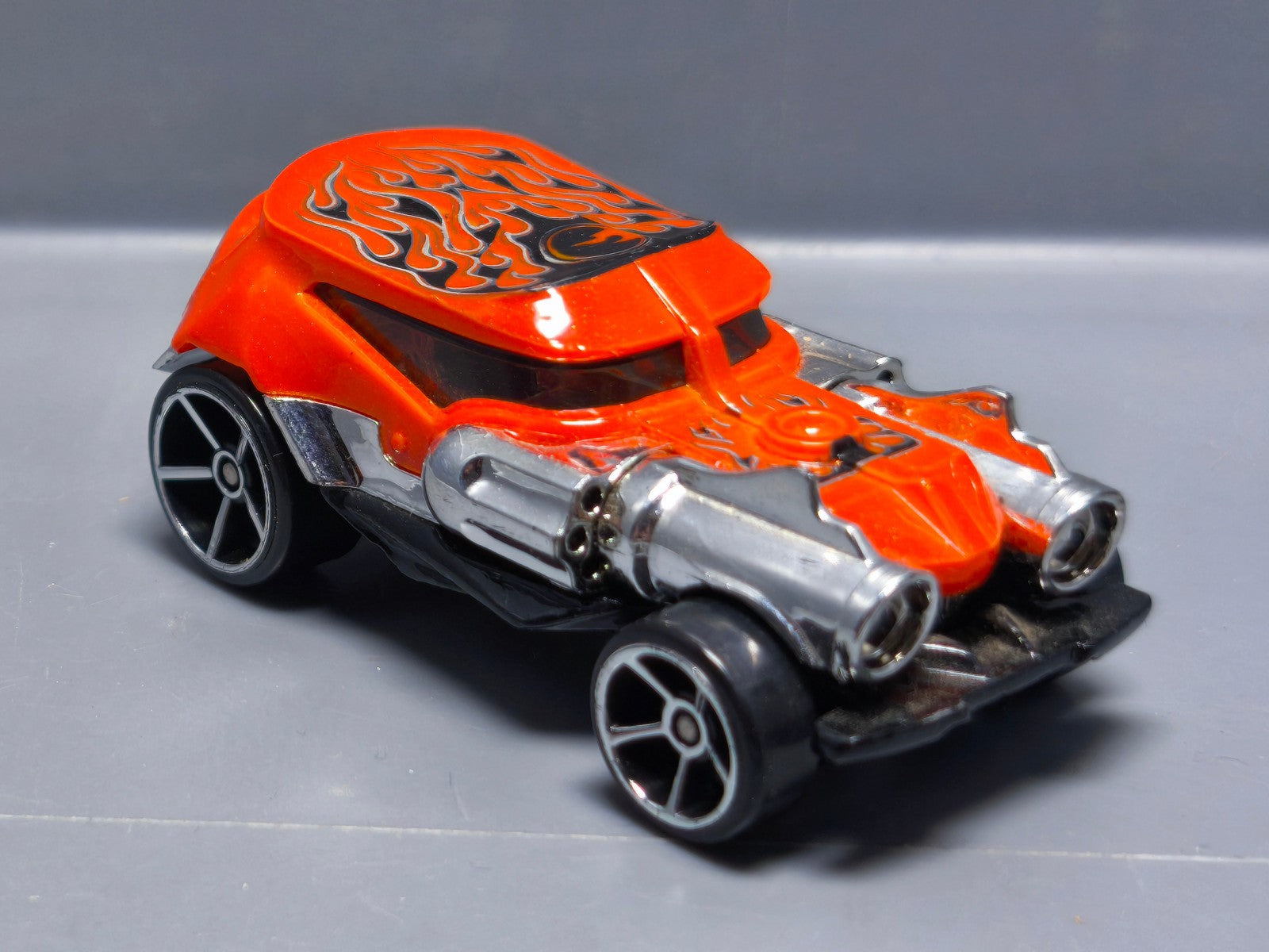 Hot Wheels Shell shock 2009 mystery  (A39)