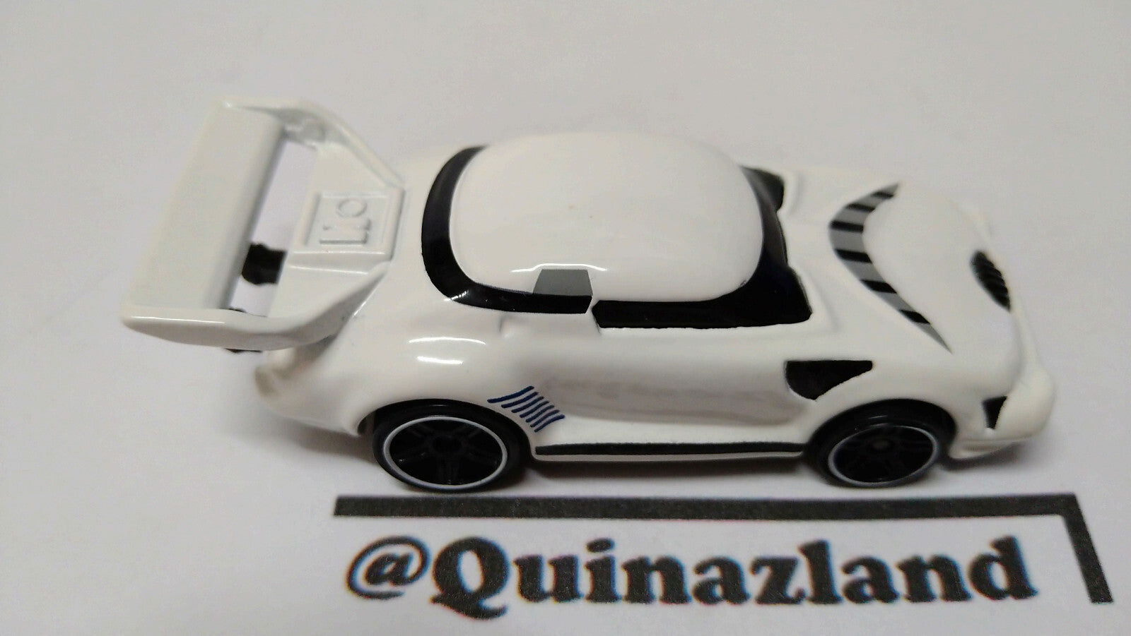 Hot Wheels 2015 star wars  Stormtrooper (A19)